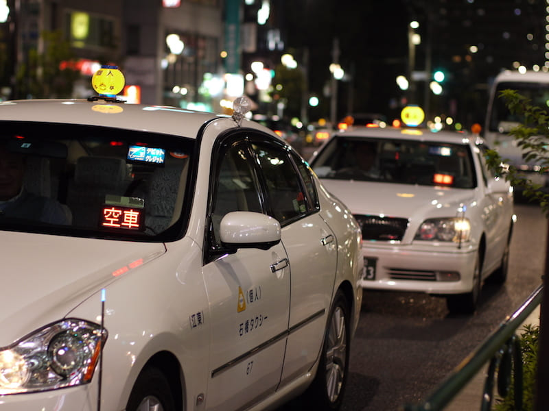 vida: Cómo funcionan los Taxis en Japón