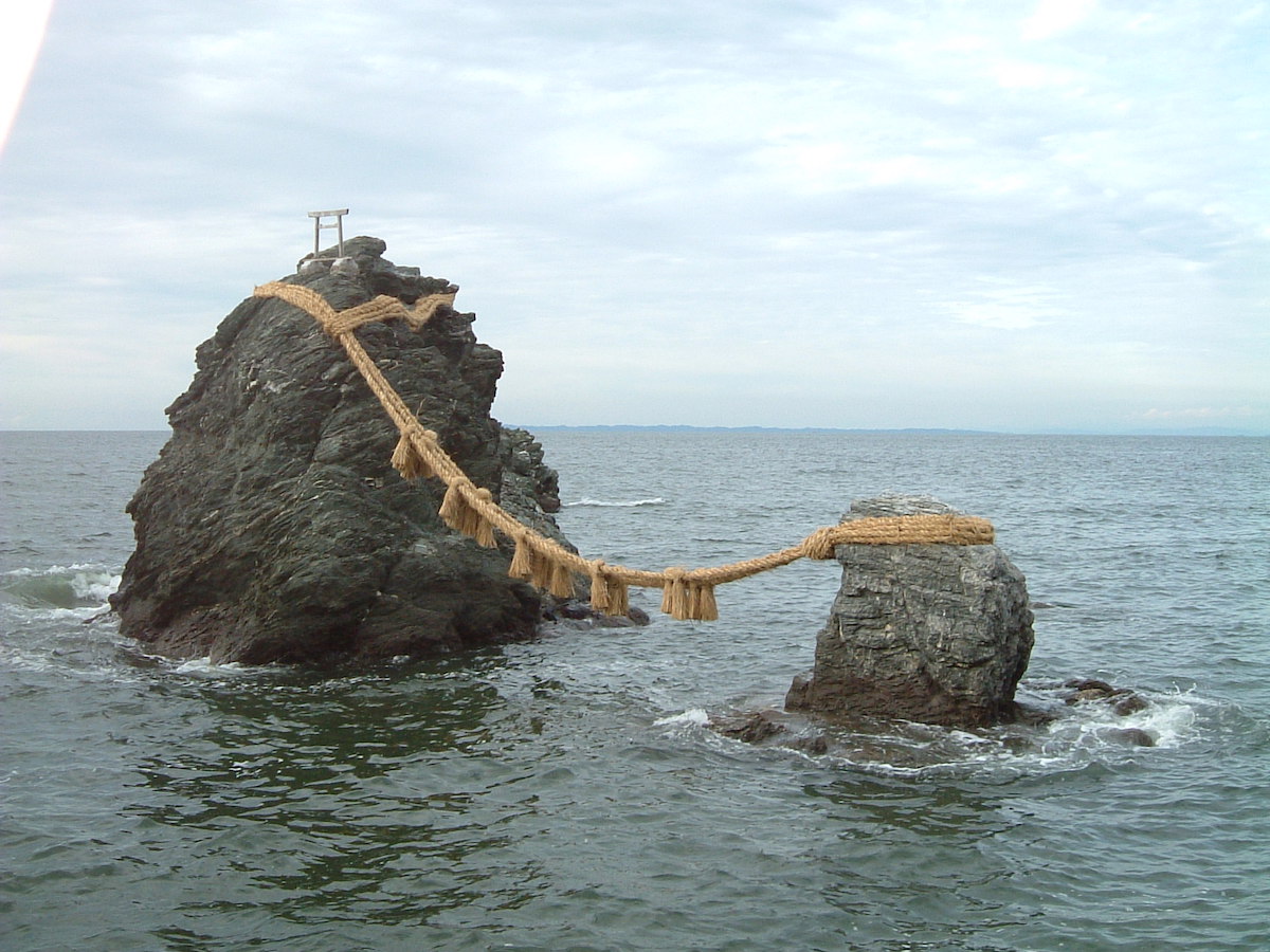 historico: Rocas Meoto Iwa